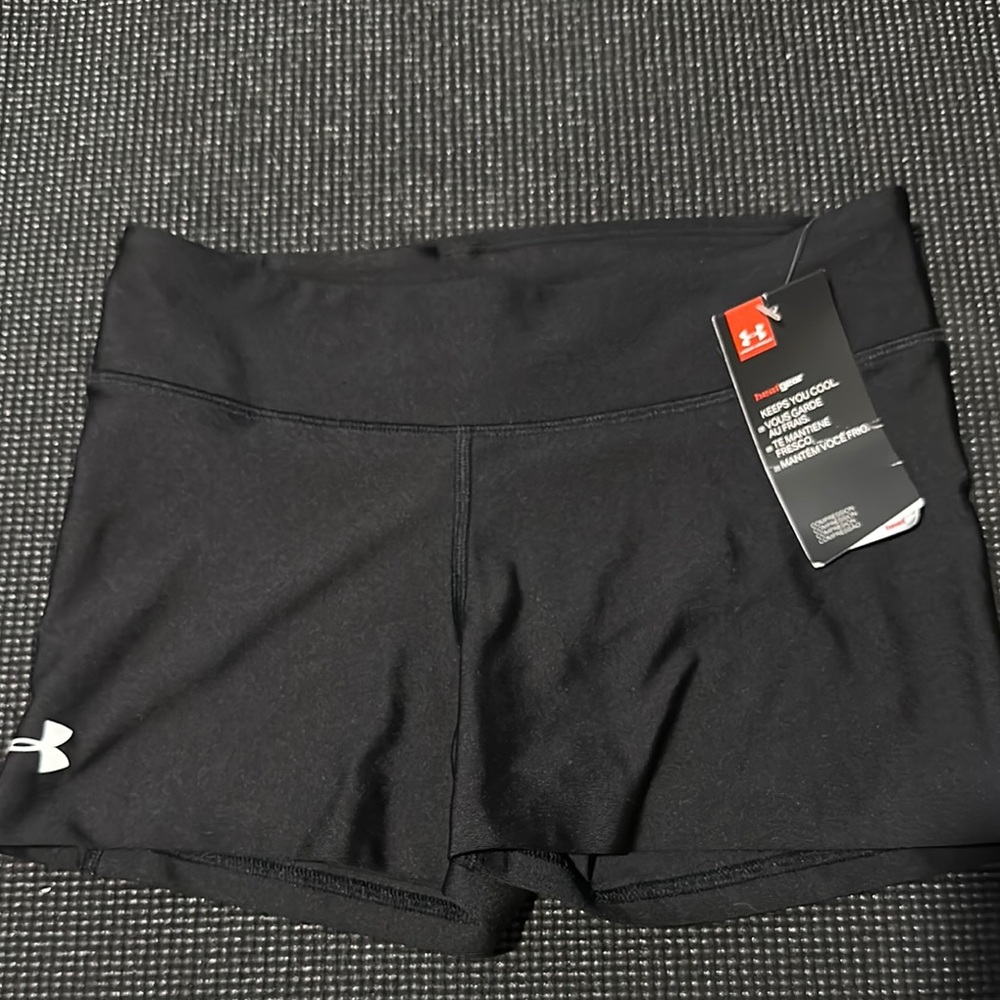 Under Armour Black Athletic Shorts Moisture-Wicking